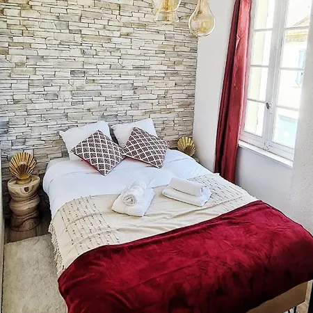 N2 Barbacane-pieds Cite-boheme Chic-clim Mobile * Καρκασόν